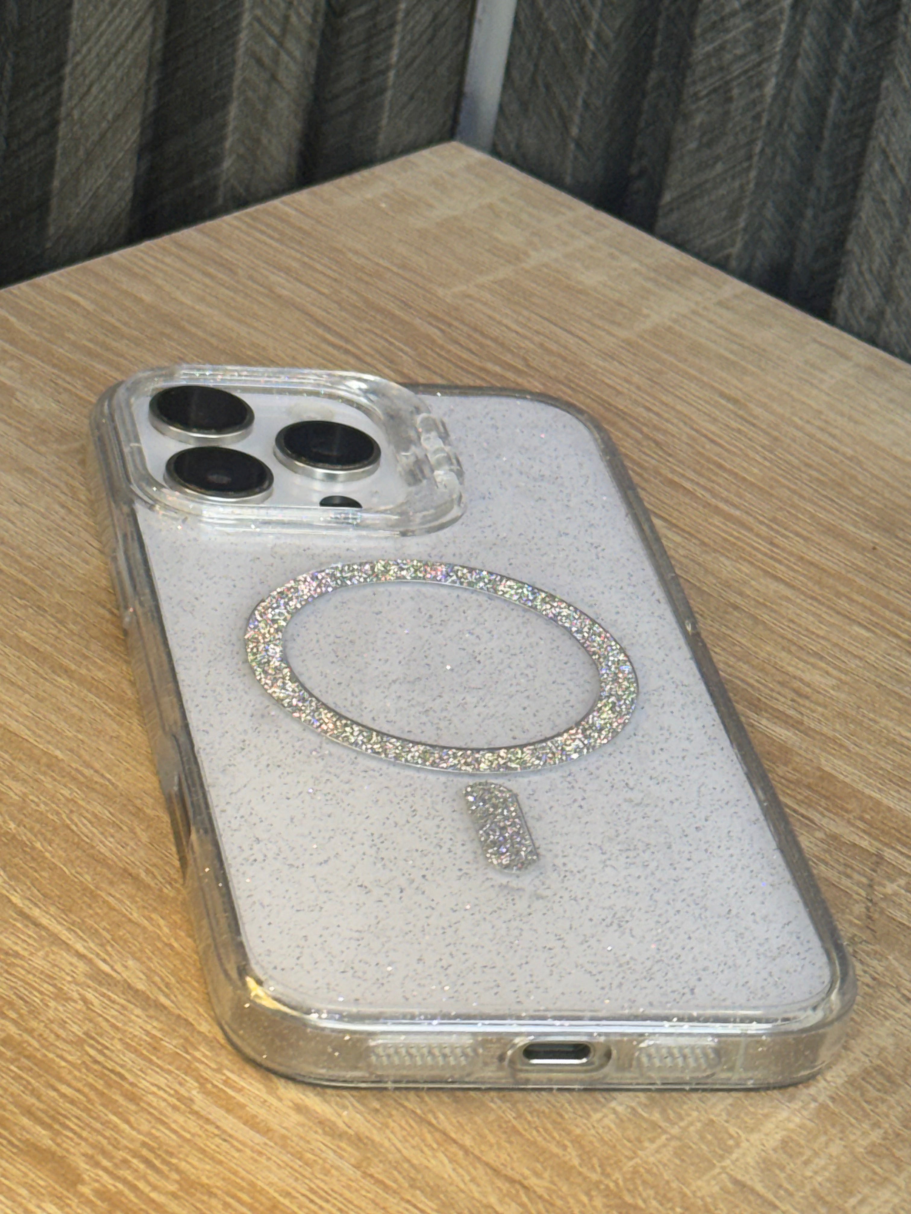 ANTICHOC MAGSAFE POUR FEMMES